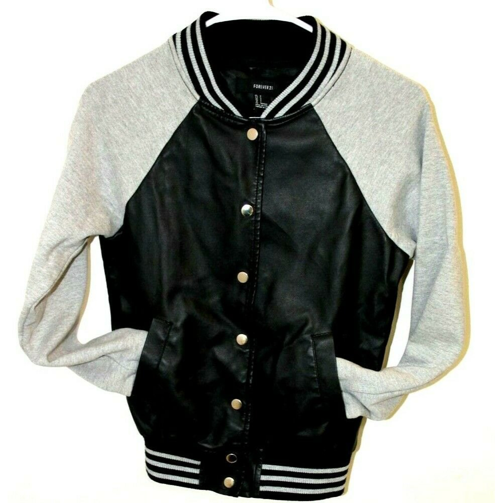 Forever 21 Womens Varsity Letterman Black Gray Varsity Bomber Jacket Size S EUC